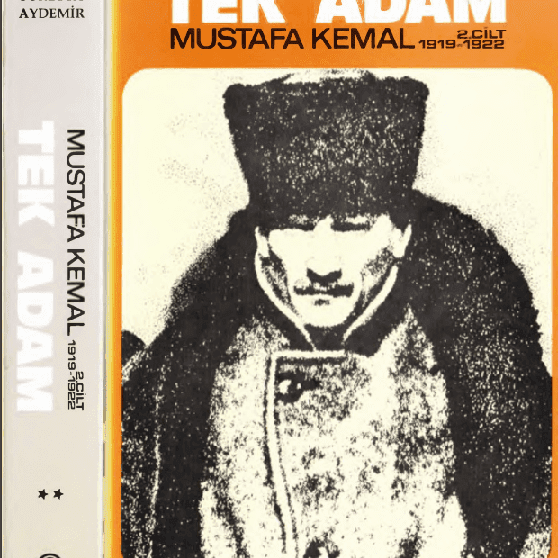 Şevket Süreyya Aydemir - Tek Adam – Mustafa Kemal 1919-1922 PDF İndir